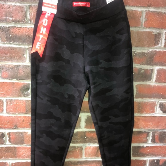 Maze Pants & Jumpsuits Butterfly By Maze Collectiontreggings Bnwt